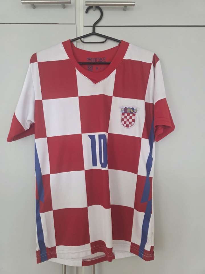 Kroatien – Modrić #10 hemma